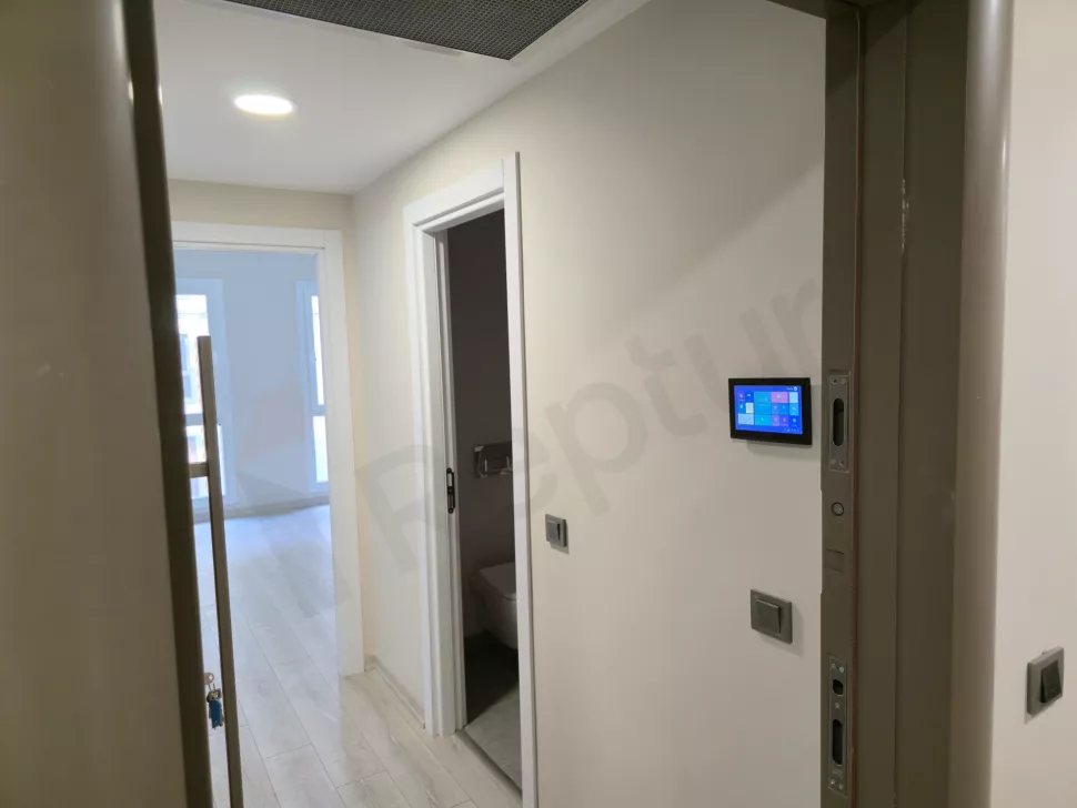 Стамбул Есенюртте жаңа 1+1 пәтер: Күзеті бар және тиімді баға