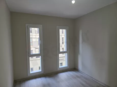 Стамбул Есенюртте жаңа 1+1 пәтер: Күзеті бар және тиімді баға