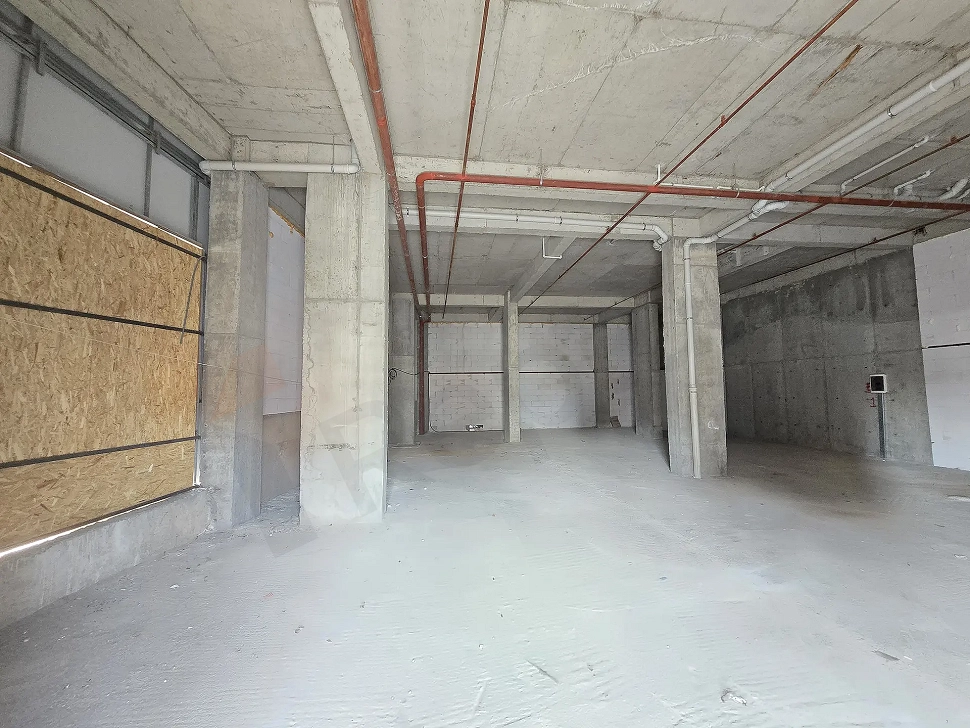 Пендикте метро жанындағы 306 м² жаңа дүкен: Азаматтыққа қолайлы
