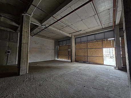 Пендикте метро жанындағы 306 м² жаңа дүкен: Азаматтыққа қолайлы