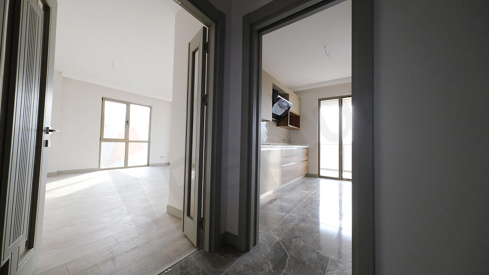 Зейтинбурну: 163 м² жаңа пәтер, метро жанында, азаматтыққа қолайлы