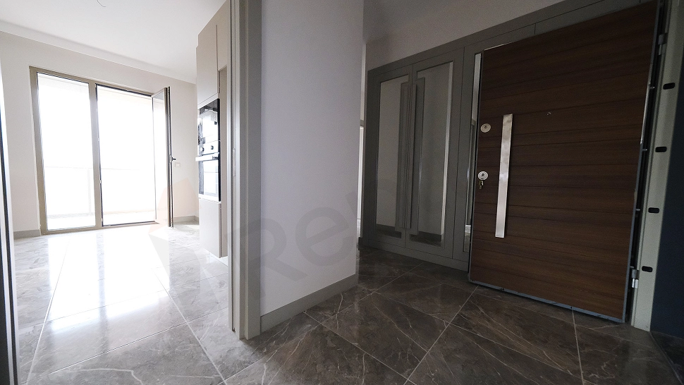 Зейтинбурну: 163 м² жаңа пәтер, метро жанында, азаматтыққа қолайлы