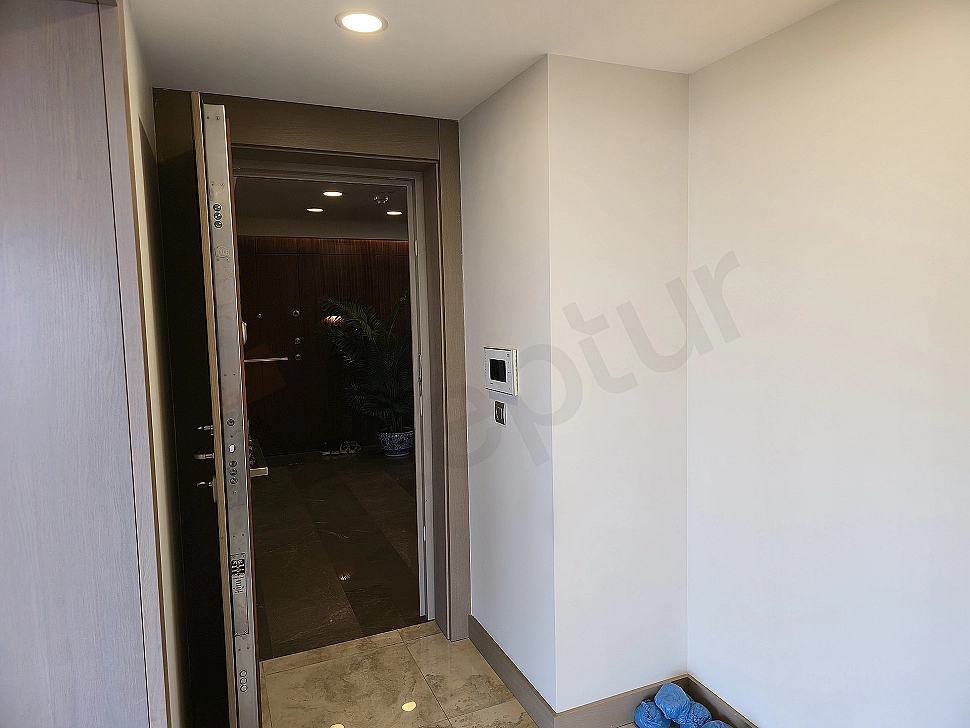 Үскідардағы азаматтыққа жарамды 528 м² премиум дуплекс сатылады