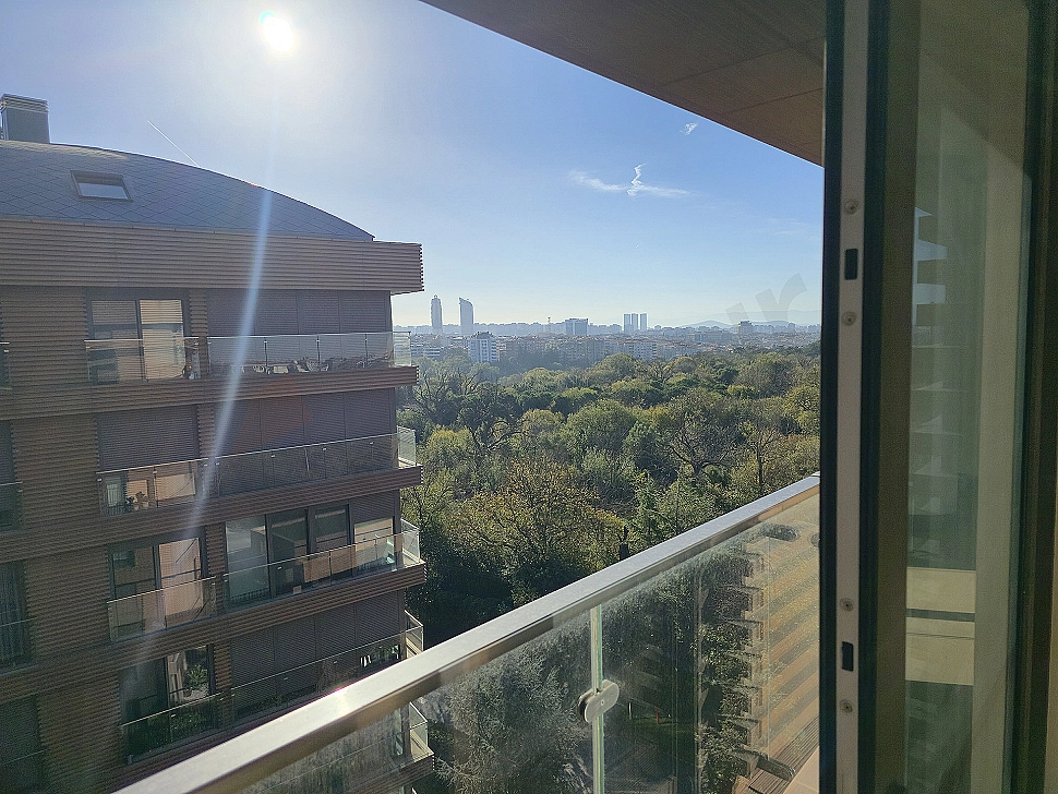 Үскідардағы азаматтыққа жарамды 528 м² премиум дуплекс сатылады