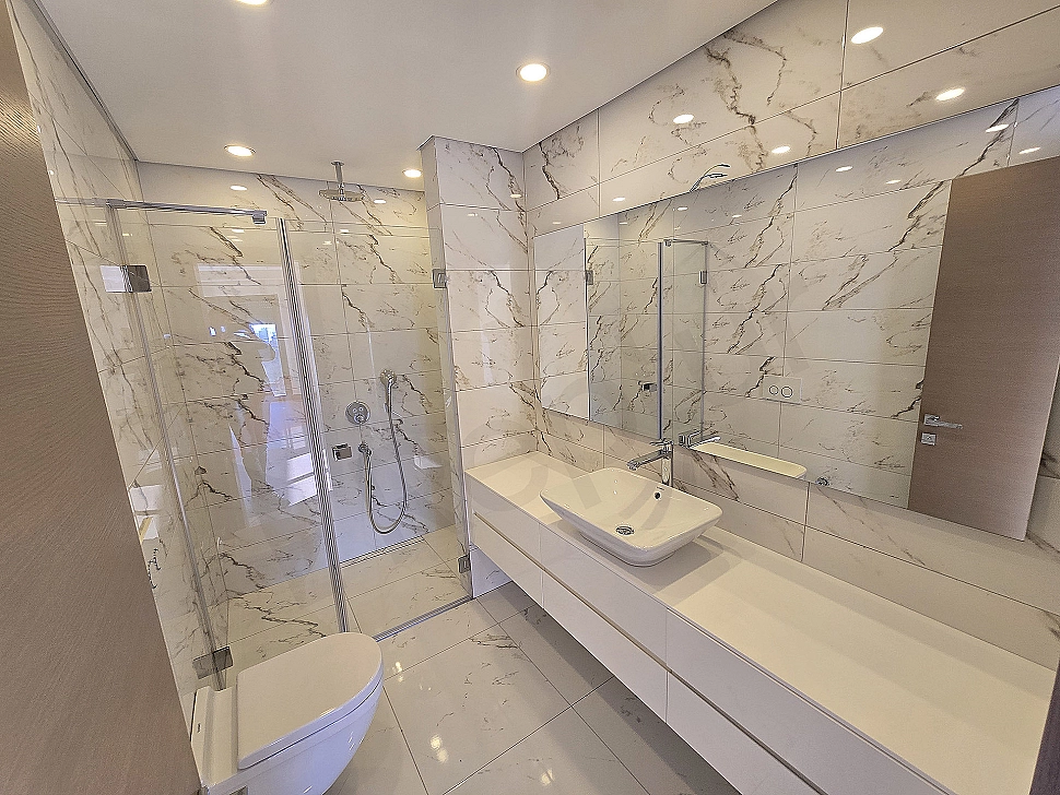 Үскідардағы азаматтыққа жарамды 528 м² премиум дуплекс сатылады