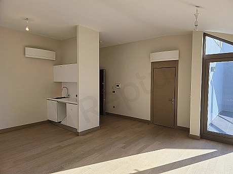 Үскідардағы азаматтыққа жарамды 528 м² премиум дуплекс сатылады