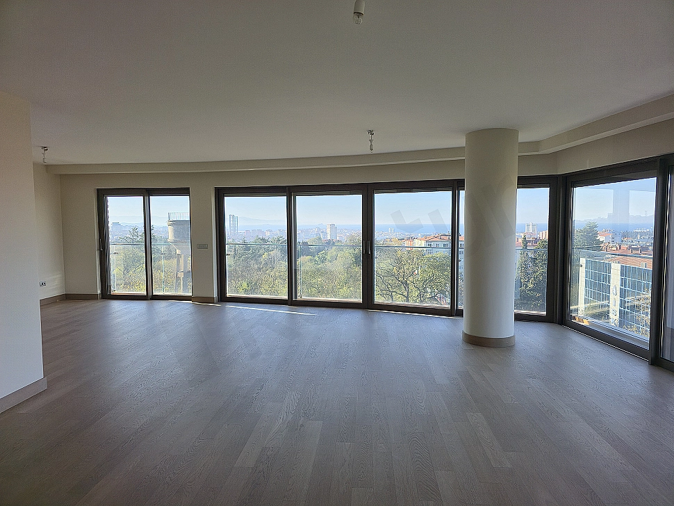 Үскідардағы азаматтыққа жарамды 528 м² премиум дуплекс сатылады