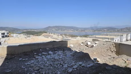 Бодрумда жеке жағажайы бар 2 бөлмелі заманауи вилла сатылады